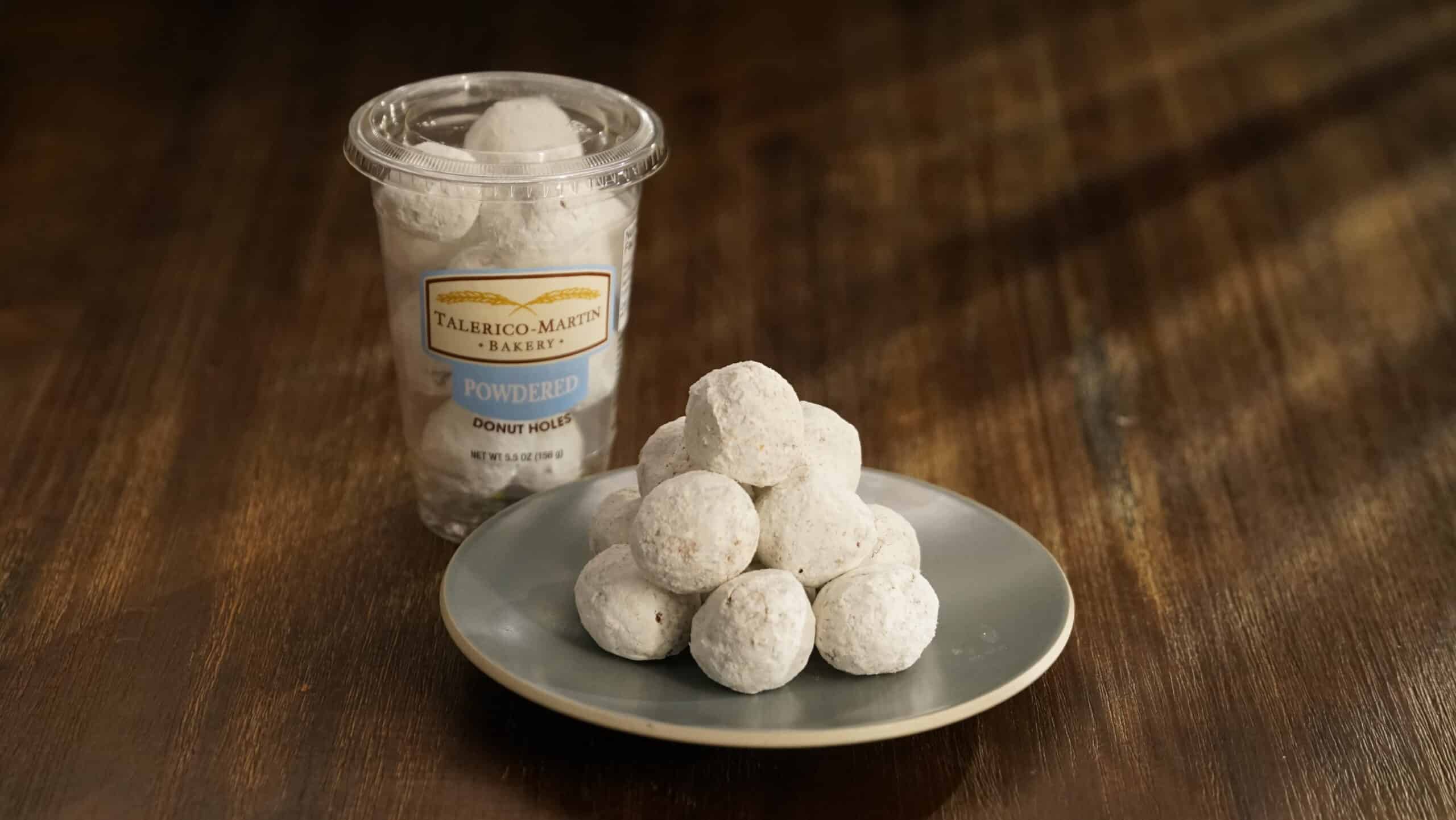 Powdered donut holes